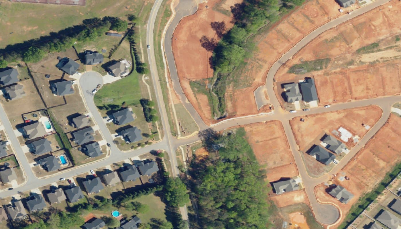 Aerial photograph of the clubhouse and amenities at Blaize Ridge