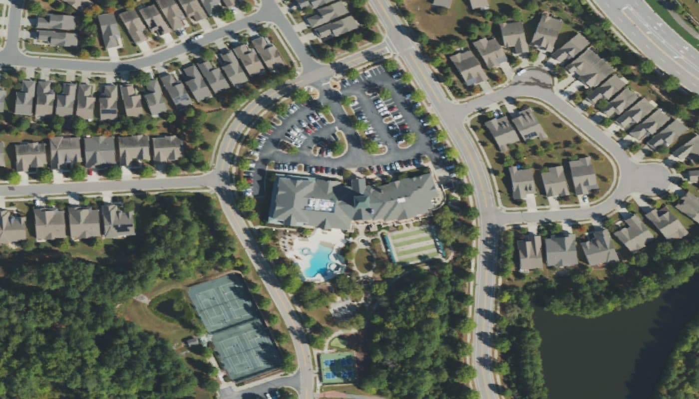 Aerial photograph of the clubhouse and amenities at Carolina Preserve at Amberly