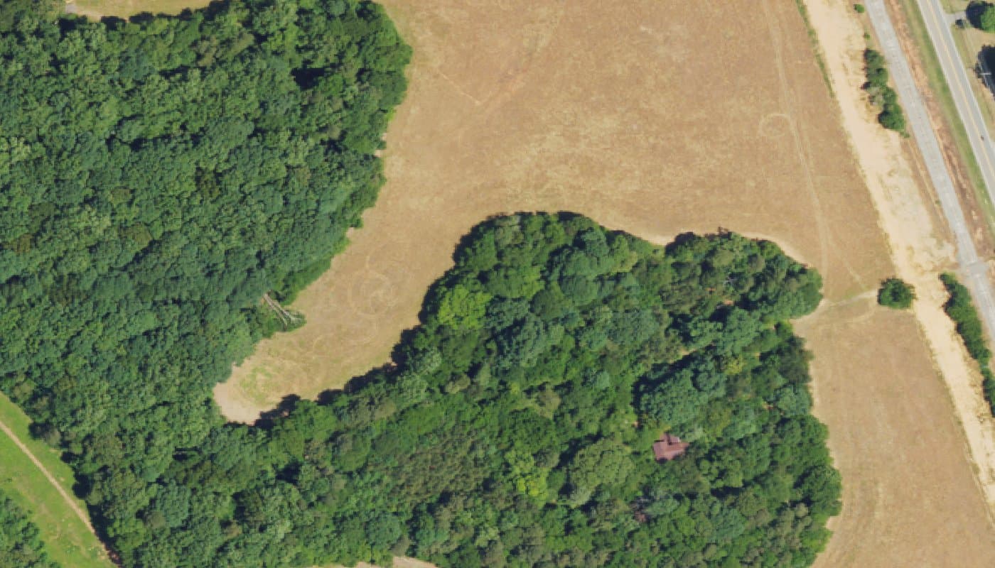 Aerial photograph of the clubhouse and amenities at The Courtyards at Lake Davidson