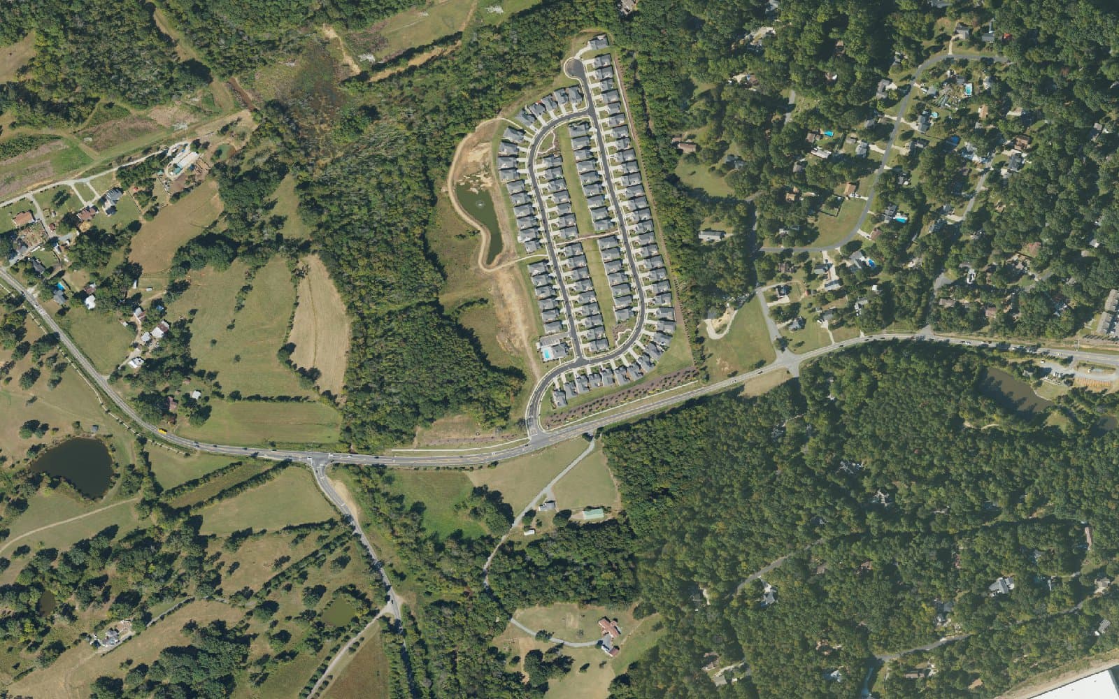 Aerial photograph of The Courtyards on Poplar Tent and the surrounding area