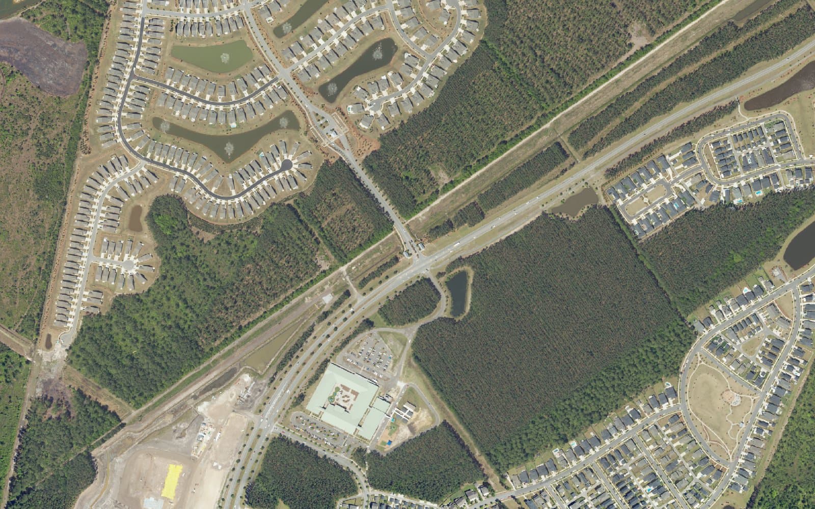 Aerial photograph of Del Webb Charleston at Nexton and the surrounding area