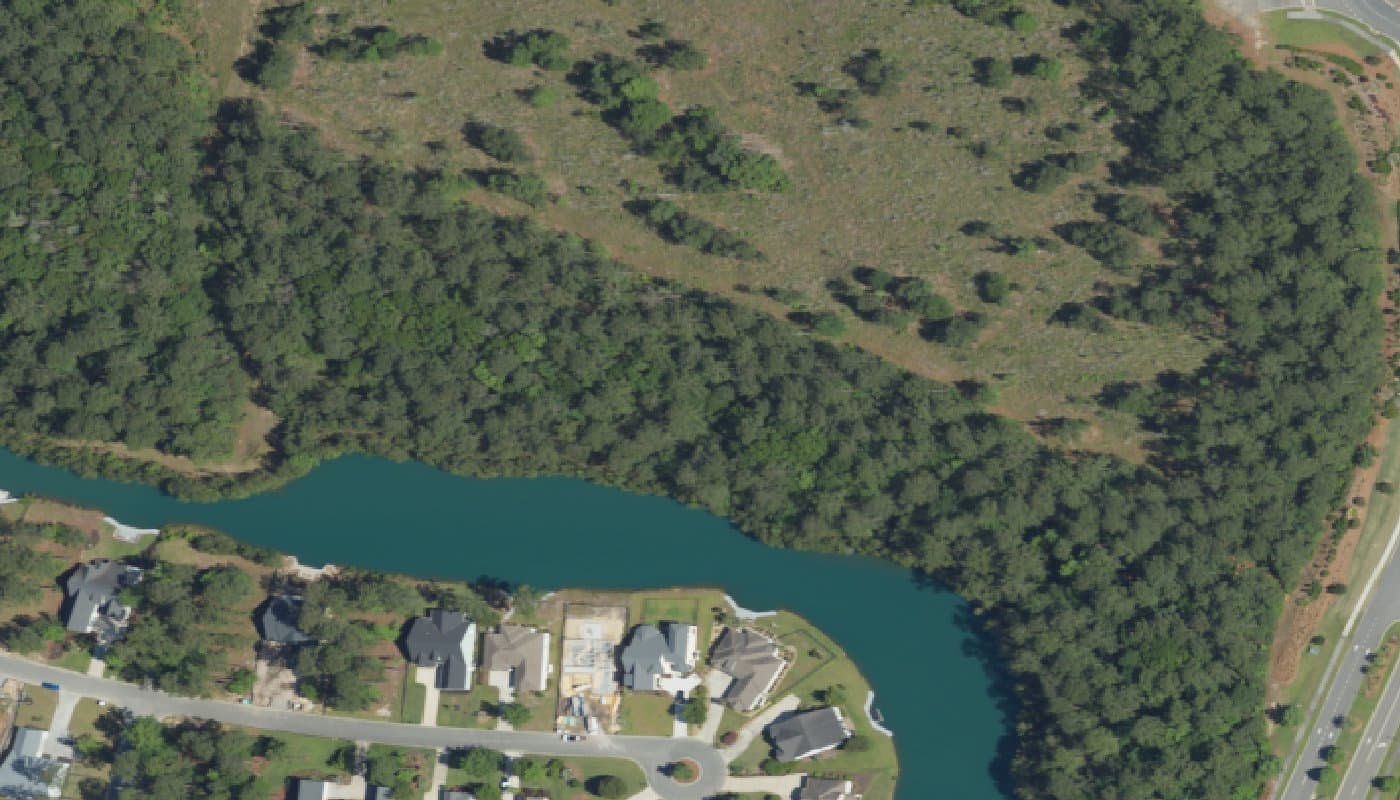 Aerial photograph of the clubhouse and amenities at Latitude Margaritaville Hilton Head