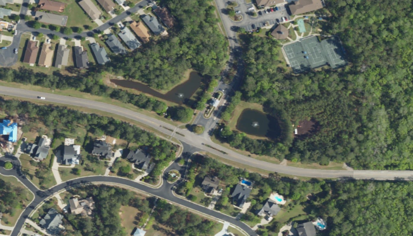 Aerial photograph of the clubhouse and amenities at Seasons at Prince Creek West