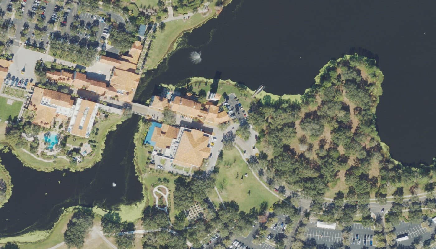 Aerial photograph of the clubhouse and amenities at Solivita